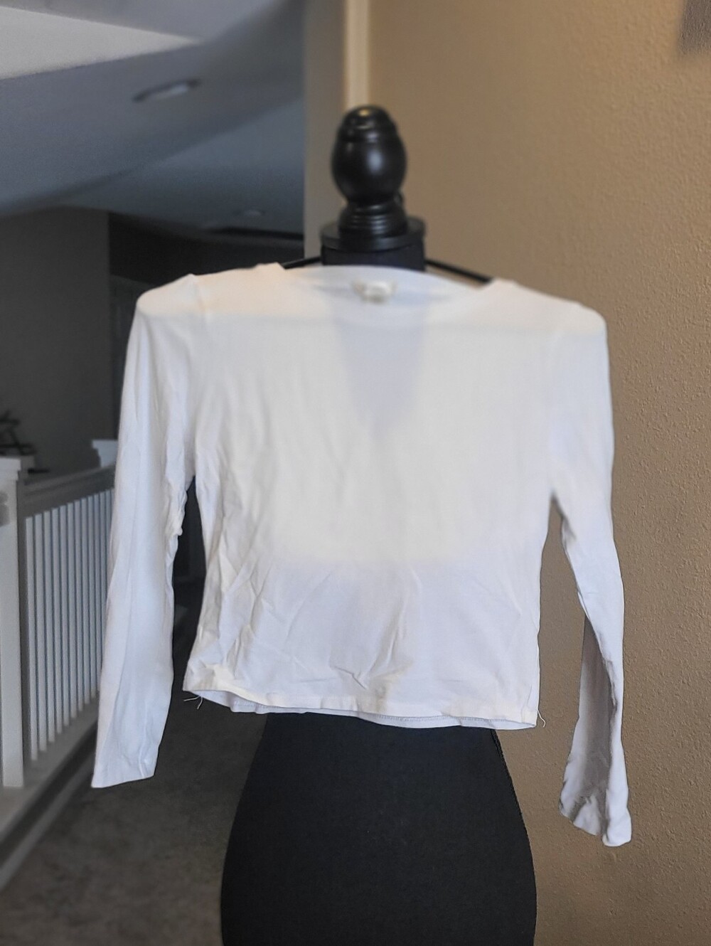 Bozzolo White Long Sleeve Crewneck Top
